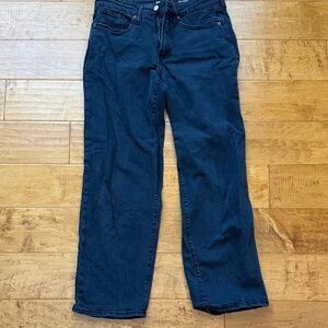 Women’s Black Loose Jean